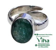Emerald Silver Ring