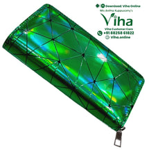 3D Glitter Hand Purse