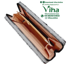 3D Glitter Hand Purse