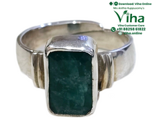 Emerald Silver Ring