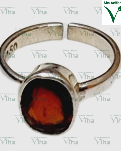 Gomedha Ring Silver Adjustable / Garnet with open gap and large stone