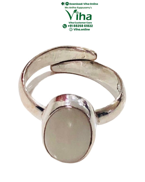 Moonstone Oval 925 Silver Ring, circular band with an adjustable overlapping top