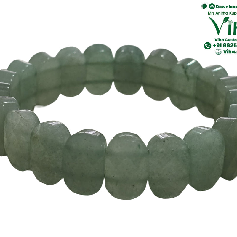 Green Aventurine Bracelet with faceted beads in a loop