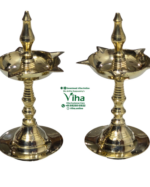 Kuthuvilakku Brass with five-point oil wells