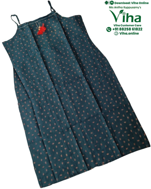 Women Long Top / Size - 3XL, dark green with small reddish-orange and white patterns, thin shoulder straps
