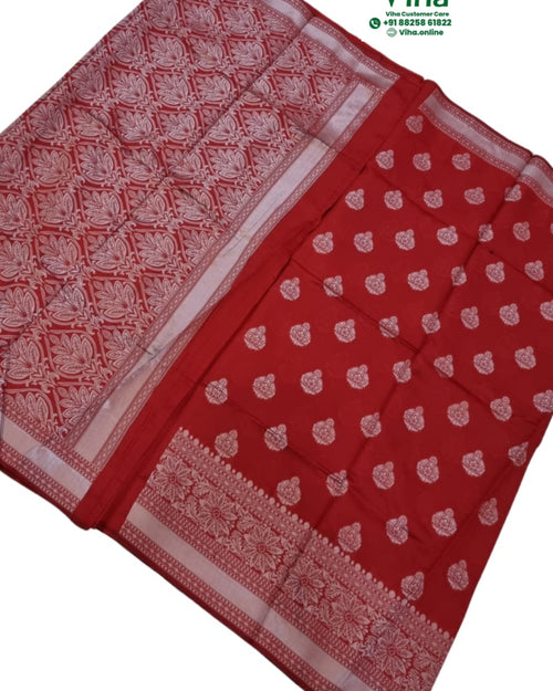 Soft Silk Saree with Blouse and Grand Pallu, red and white floral patterns