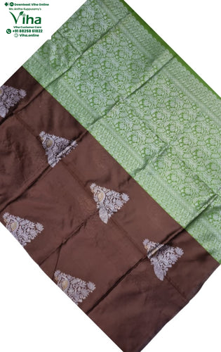 Soft Silk Saree with Blouse & with Grand Pallu