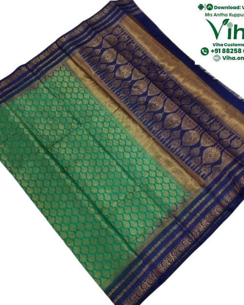 Soft Silk Saree with Blouse and Grand Pallu, green and blue geometric pattern
