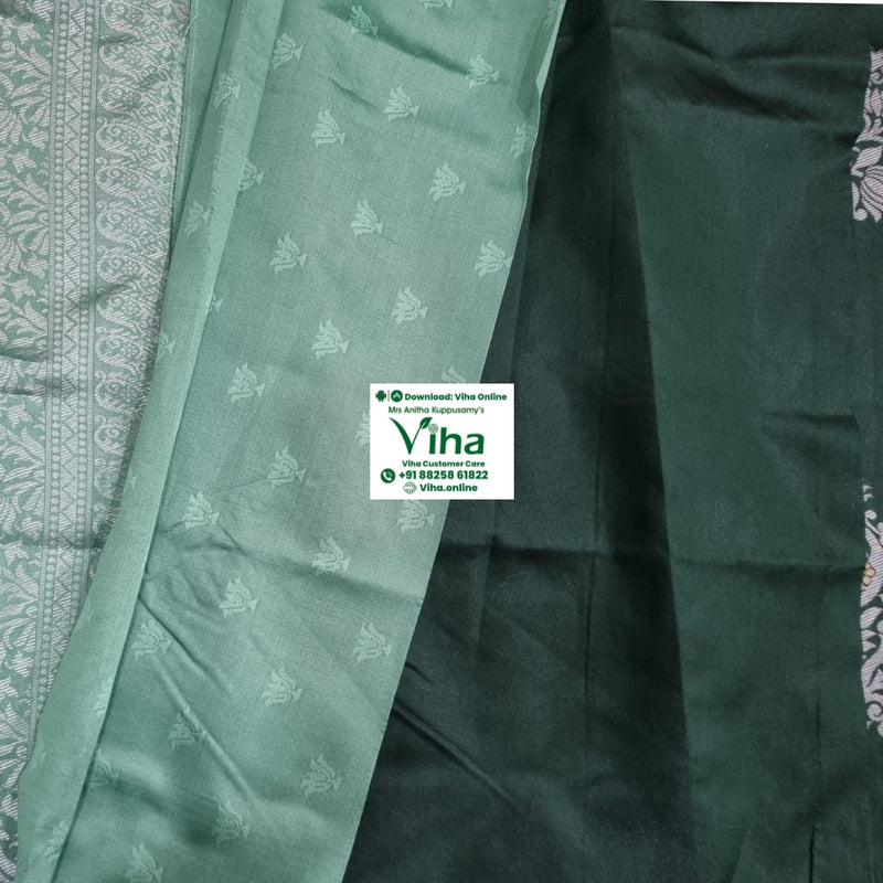 Cotton Silk Saree with Blouse, floral border pattern and small repeating floral motifs