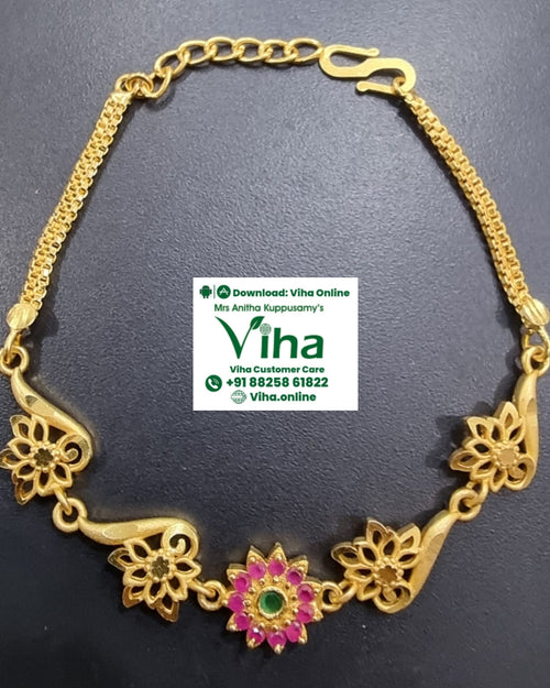 Impon Bracelet with decorative floral links