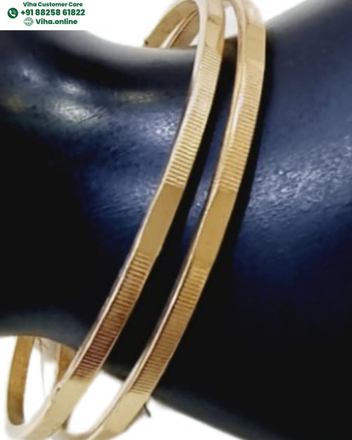 Impon Bangle with ridged texture sections
