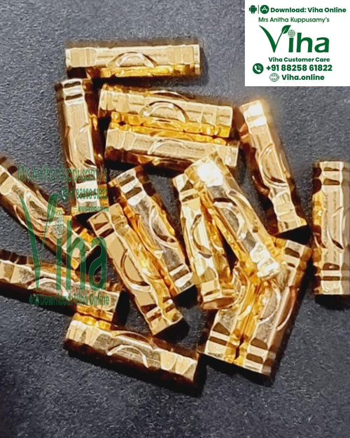 Impon Thali Nanal Kuzha, gold-toned ridged tube beads piled together
