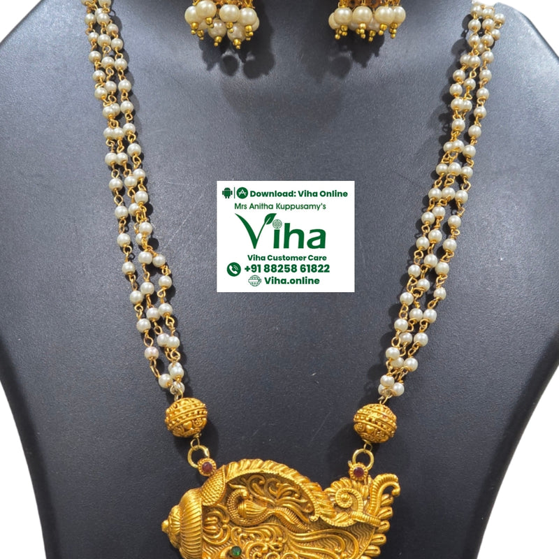 White Beads Chain Set, large central pendant with bird motif