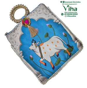 Bangle Handle Cow Bag