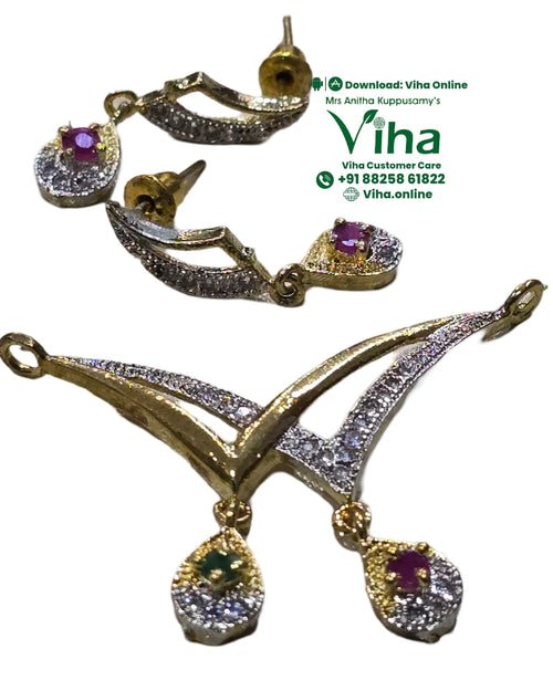 Pendant Studs Set with curved shapes and dangling teardrop parts