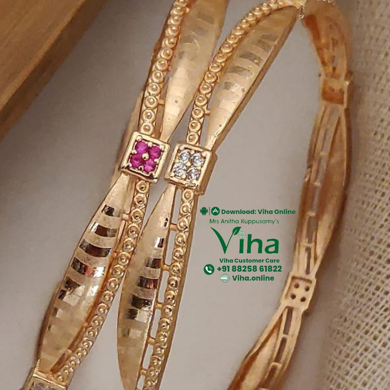 Ethnic Bangles Premium Quality, leaf-shaped links and a beaded border