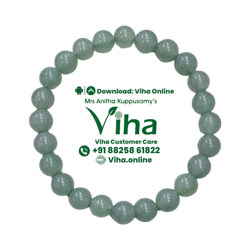 Green Aventurine Bracelet, pale green round beads arranged in a circle