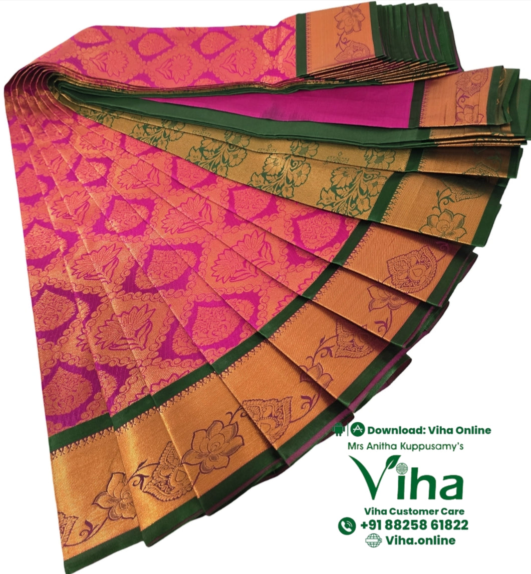 Premium Quality Silk Saree With Contrast Pallu & Blouse