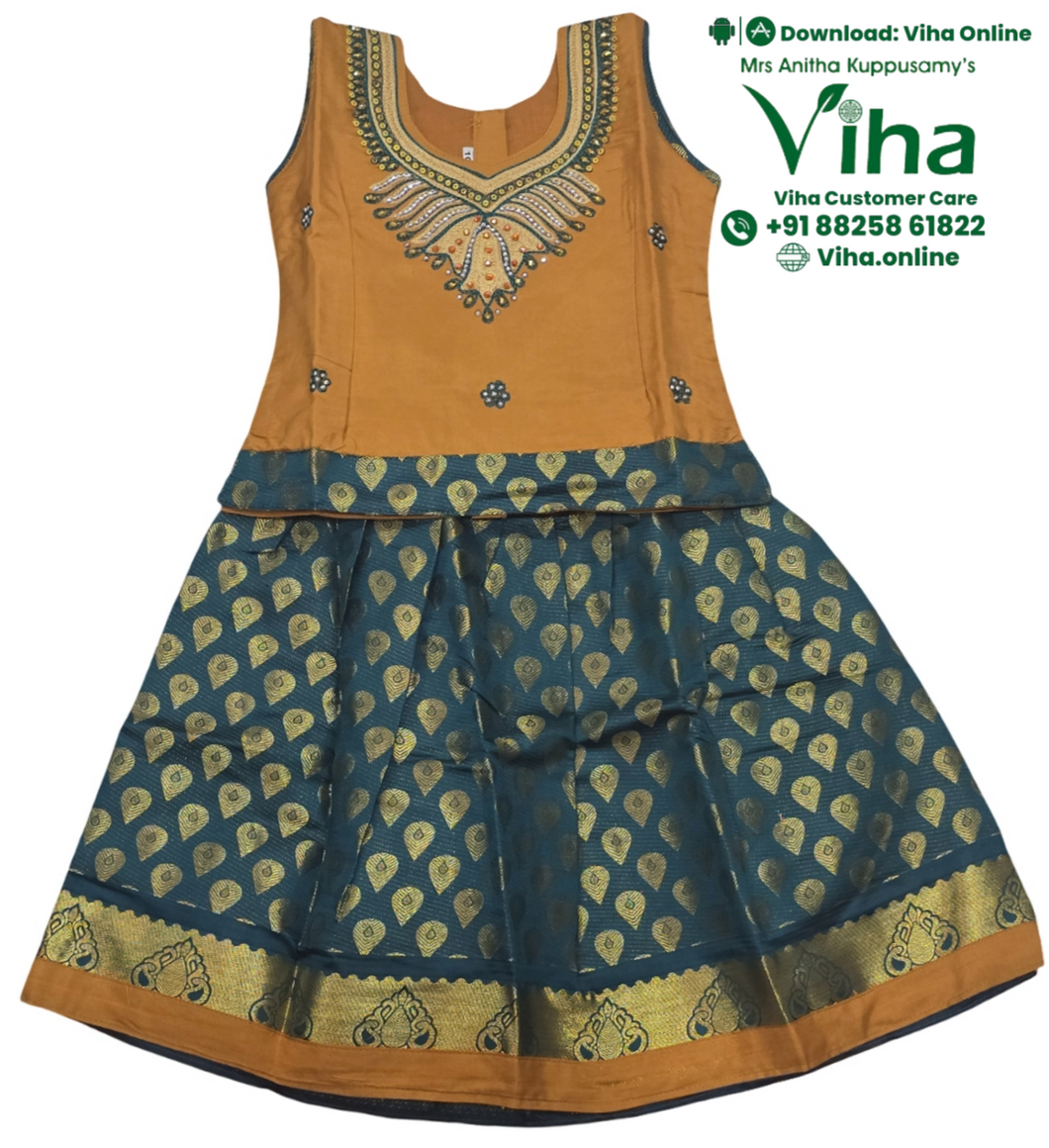 Readymade Pavadai Set / Lehenga Set - 0 to 1 Year