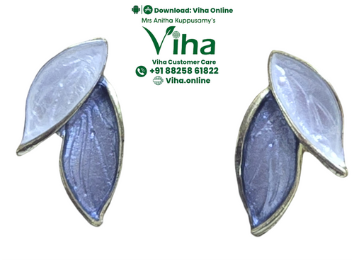 Trendy Leaf Stud