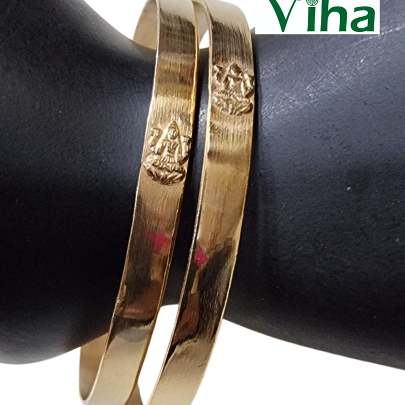 Impon Mahalakshmi Bangle with flat band and embossed figure motif