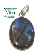 Natural Labradorite Silver Pendant