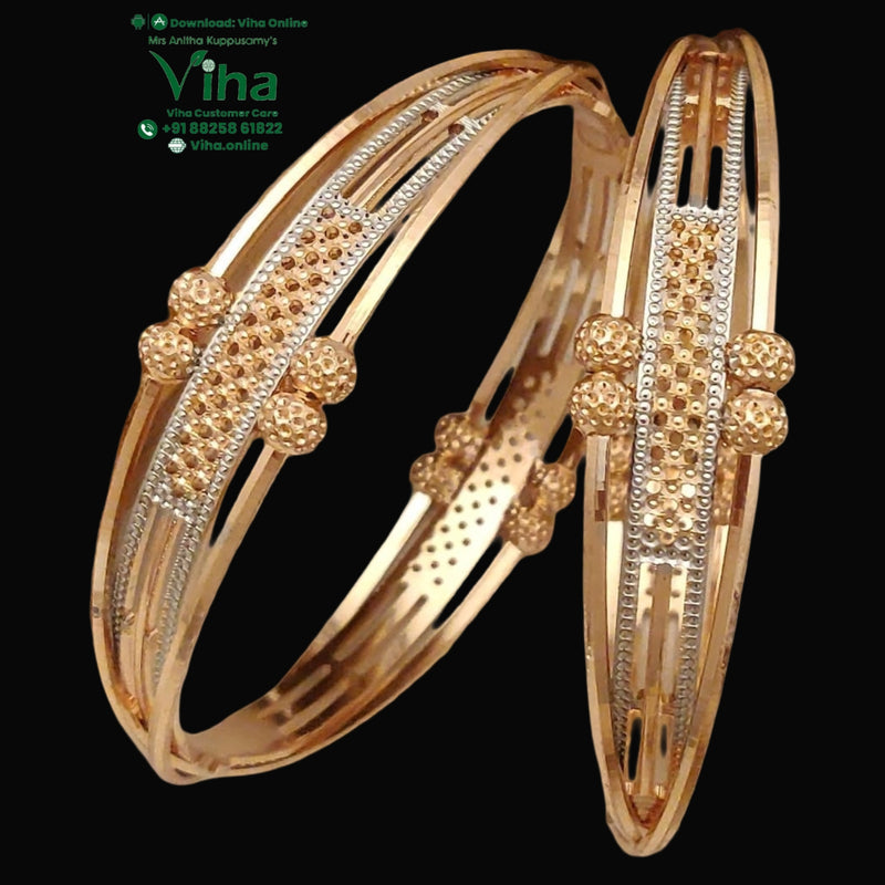 Designer Bangle, textured central band and bead accents