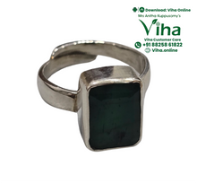 Emerald Silver Ring