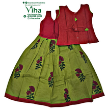 Readymade Pavadai Set With Sleeves / Lehenga Set - 7 to 8 Years