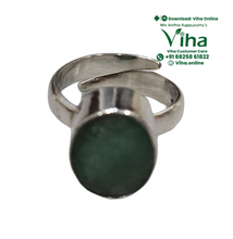 Emerald Silver Ring