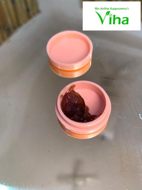 Punugu, in an open peach plastic container