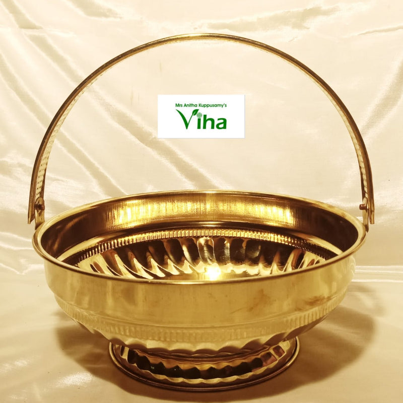 Brass Pooja Flower Basket with fluted pattern along the inner rim