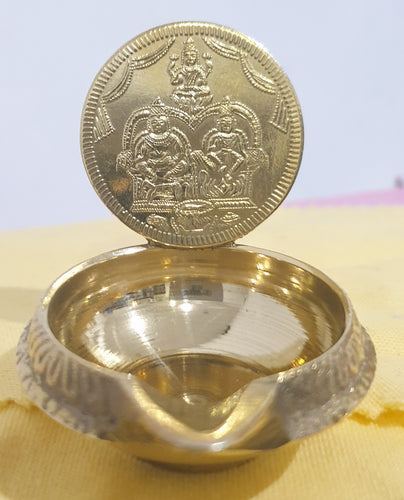 Lakshmi Kuber Vilakku Brass