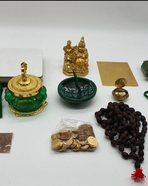 Lakshmi Kuberar Small Statue Pooja Set with coins and brass statues