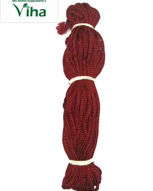 Araignan Kayiru/Red Waist Cord, a bundle of shiny dark red braided cords tied with three white thread bands