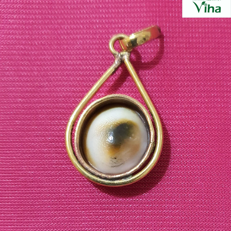 Gomathi Chakra Pendant, Teardrop Frame, gomathi chakra held inside an open teardrop frame