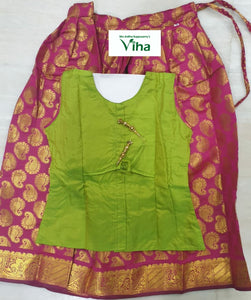 Ready Made Paavadai set with Sleeves for 9 year children / 9 வயது குழந்தைகளுக்கான பட்டுப் பாவாடை