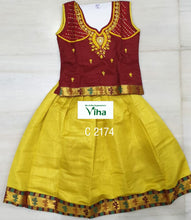 Ready Made Cotton Silk Paavadai set for 6 year with Sleeves / 6 வயது குழந்தைகளுக்கான பட்டுப் பாவாடை செட்