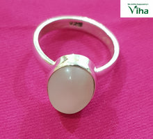 Silver Moon Stone Finger Ring/Size-17/4.53 Grams / மூன் ஸ்டோன் மோதிரம்
