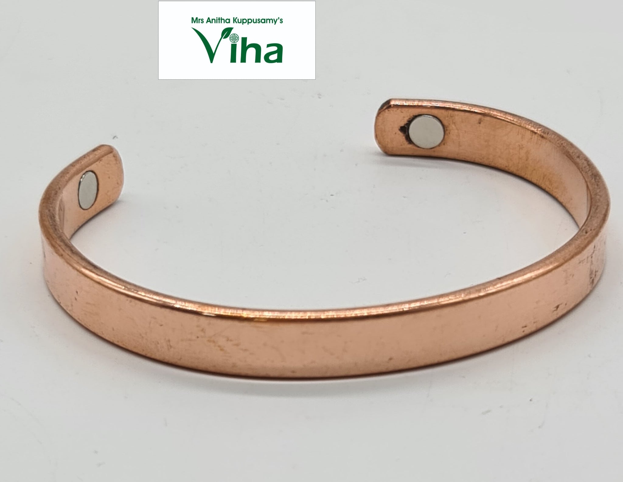 Amazon.com: Reevaria - Pure Copper Plain Magnetic Heavyweight Cuff Bracelet  for Men, with 8 Magnets 3500 Gauss : Health & Household