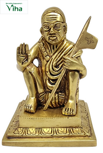 Kanchi Maha Periyava Statue