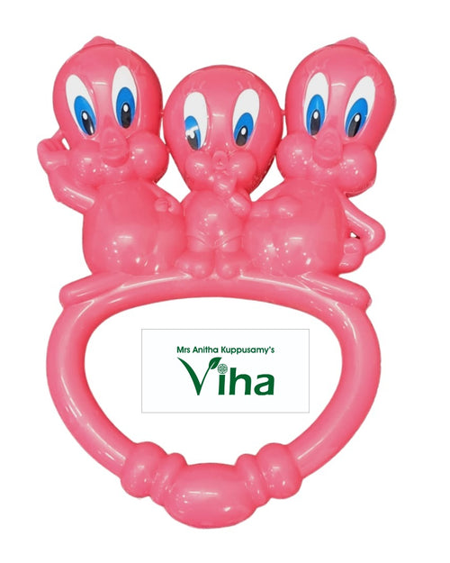 Kilukiluppai baby toy with three cartoon bird heads and ridged handle