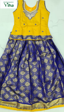 ﻿Ready Made Apoorva Silk Pavadai set with sleeves for 7 year children (inclusive of all taxes)