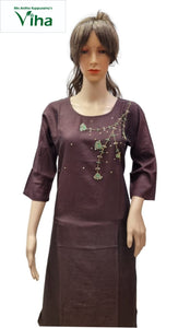 ﻿Rayon Kurti with Embroidery work XXL