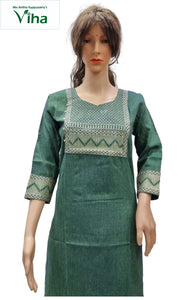 ﻿Cotton Silk Kurti with beautiful thread work XL 