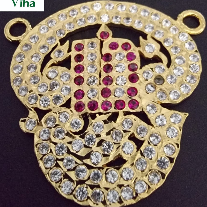 Impon Pendant with an openwork shape and clear and red stones
