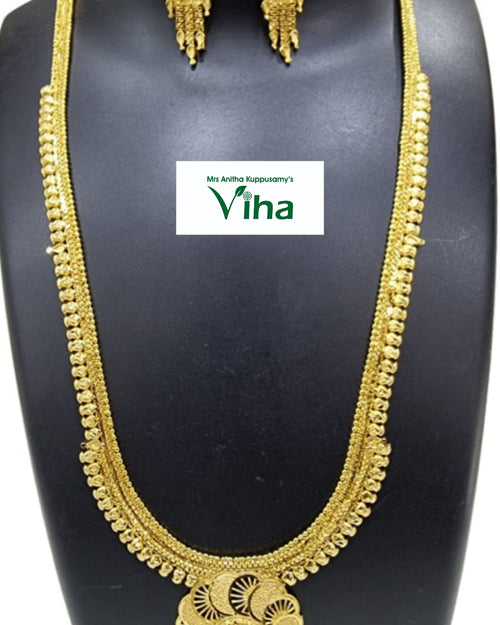 Impon Haram Set with long layered chain necklace and matching earrings