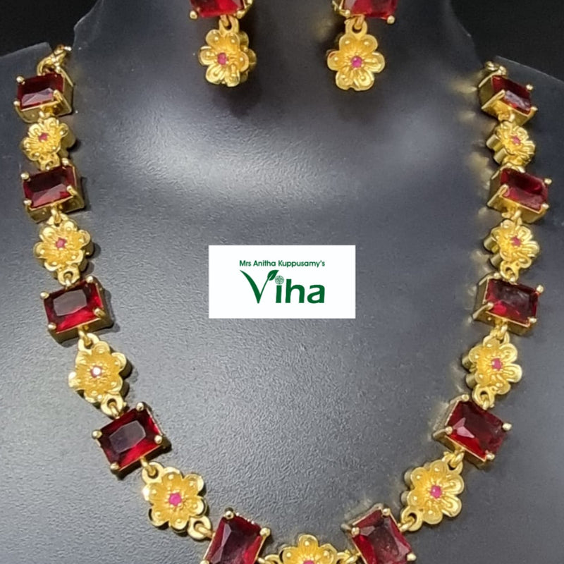 Impon Necklace Set with red stones and matching earrings