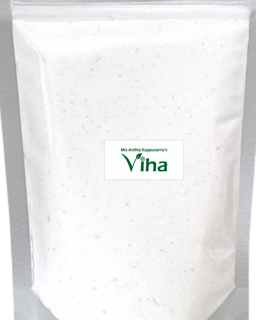 Vellai Kungiliyam Powder / White Dammer Powder, a clear plastic pouch containing white powder and featuring a central white rectangular label