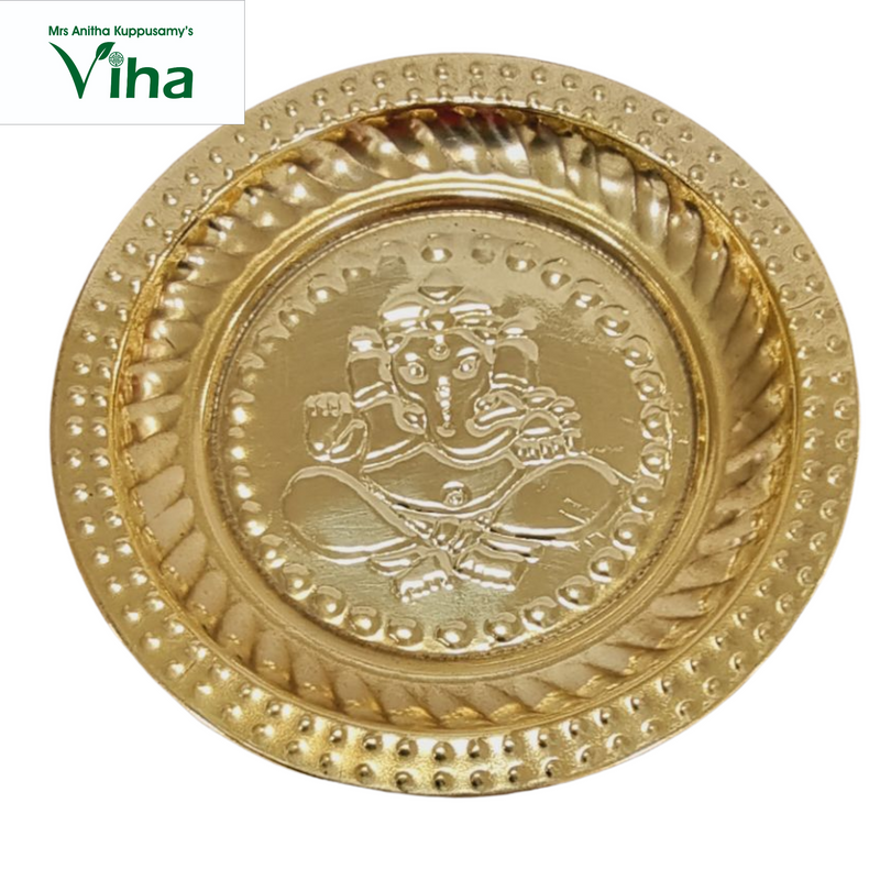 Ganesha Plate, brass plate with seated Ganesha embossed at the centre, a twisted rope ring and beaded borders